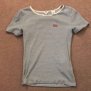 Levi’s ribbed stripped t shirt
